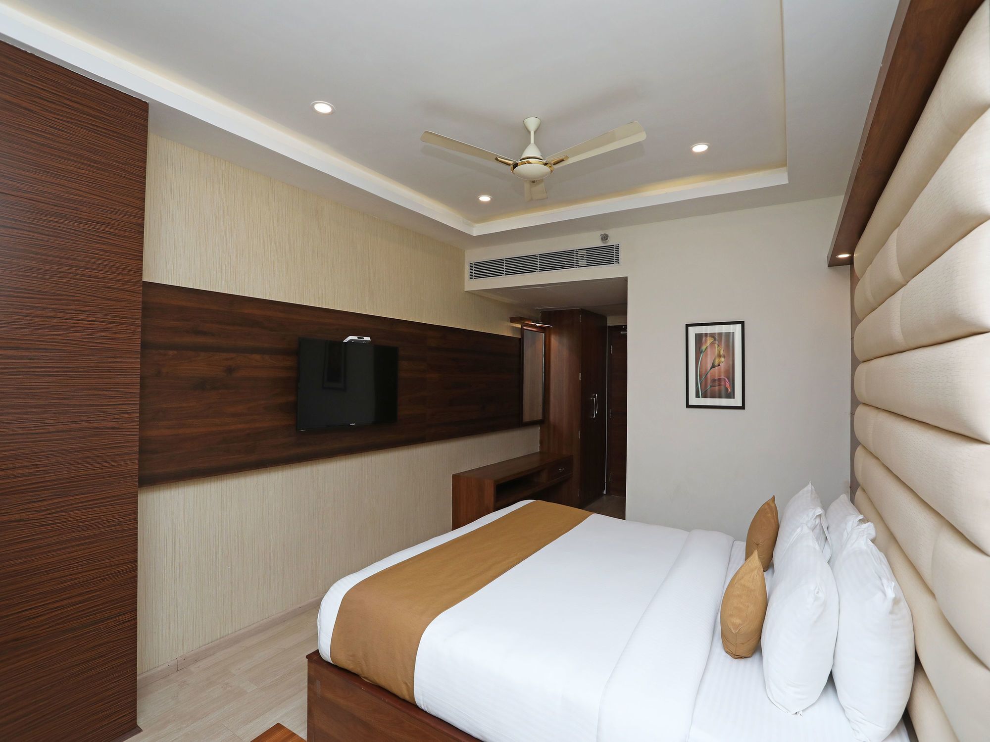 Oyo 16835 Stayotel Kolkata Airport Zewnętrze zdjęcie